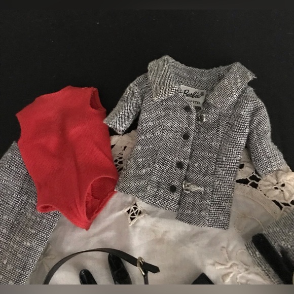 Vintage 1963 Barbie CAREER GIRL #954 - Near Complete - EXTRAS - Picture 3 of 7